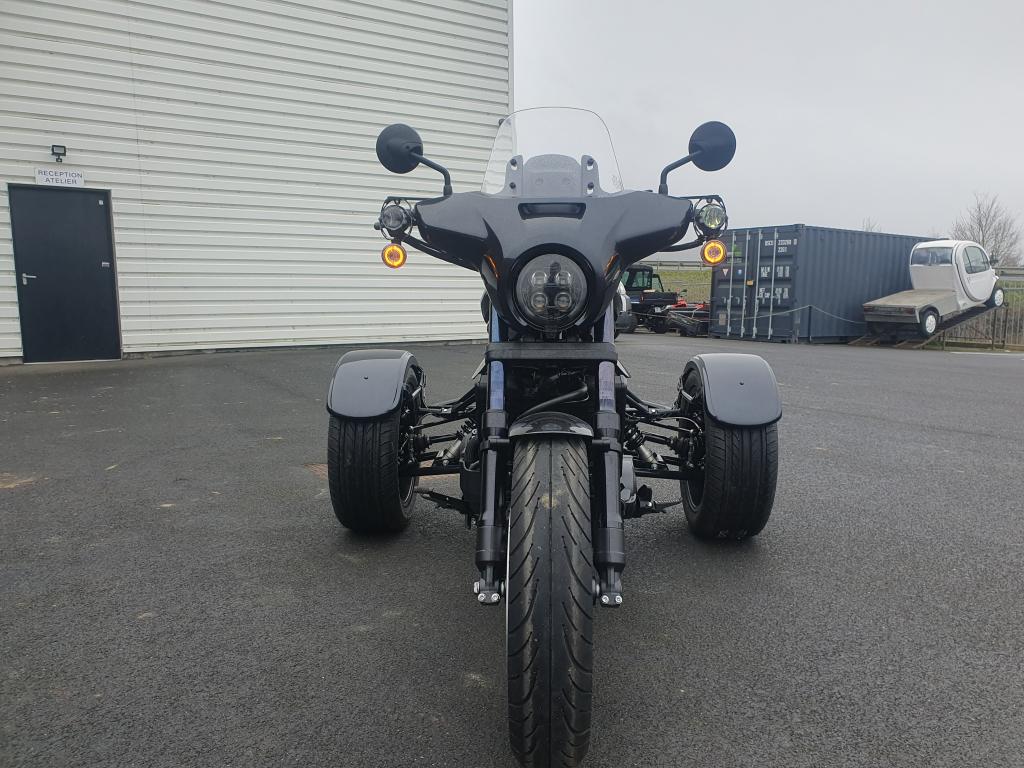 Venez d�couvrir le nouveau  trike Eritrik  1100 dct casarebel sur base honda cmx 1100 rebe