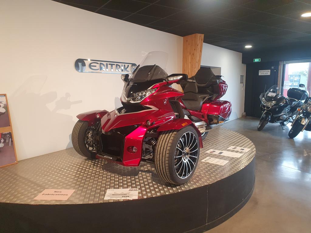roadster trike Eritrik 1800 goldsurtgis dct