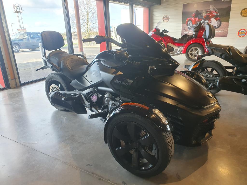 Roadster Trike Can am spyder F3 s