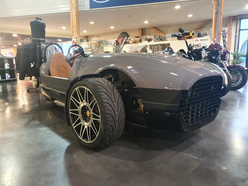 roadster trike Vanderhall venice 